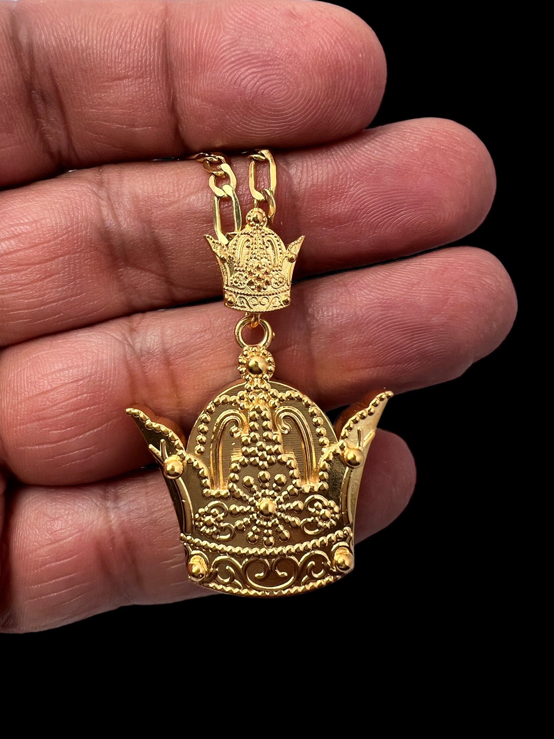 22k Gold PlatedPahlavi  Persian Crown Pendant Necklace: 925 Silver Farah Diba Coat of Arms