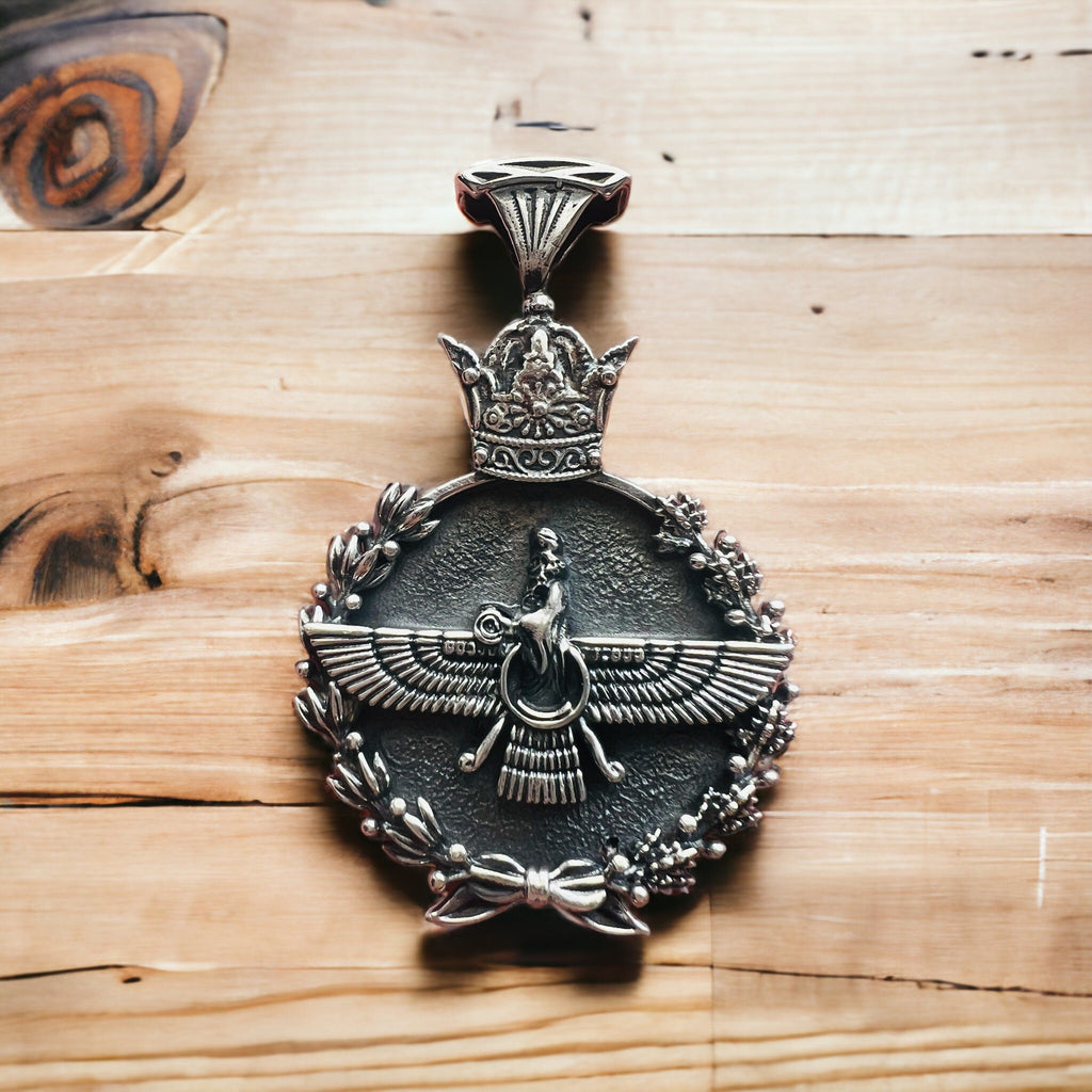 Persian Persia Pahlavi 925 Silver Faravahar Pendant: Zoroastrian Achaemenid Crown