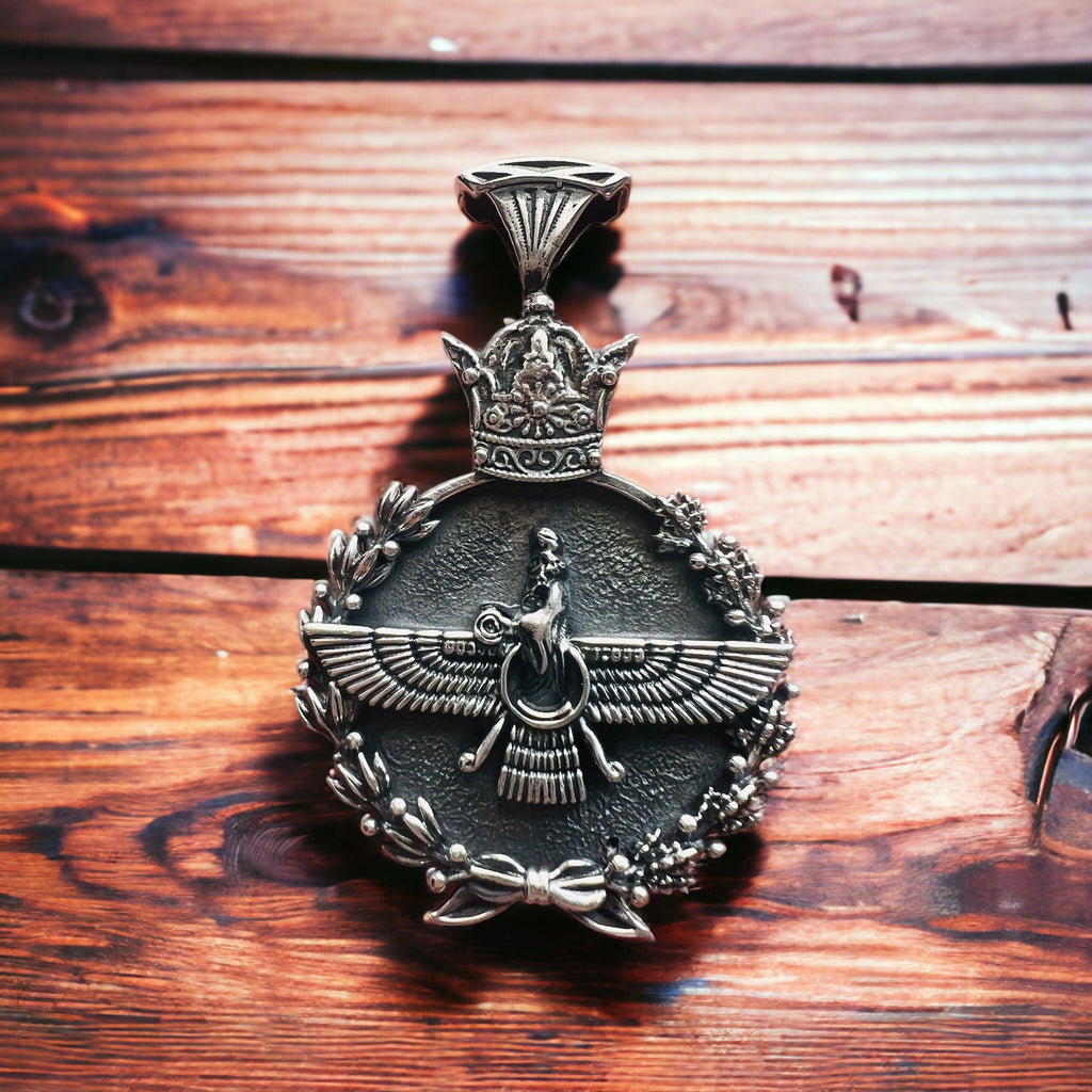 Persian Persia Pahlavi 925 Silver Faravahar Pendant: Zoroastrian Achaemenid Crown