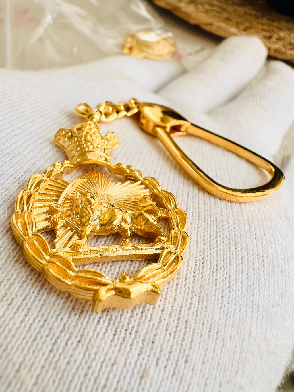 Persian Lion & Sun Keyring – Gold Plated 925 Sterling Silver, Pahlavi Shah Inspired Gift,Made in Turkey