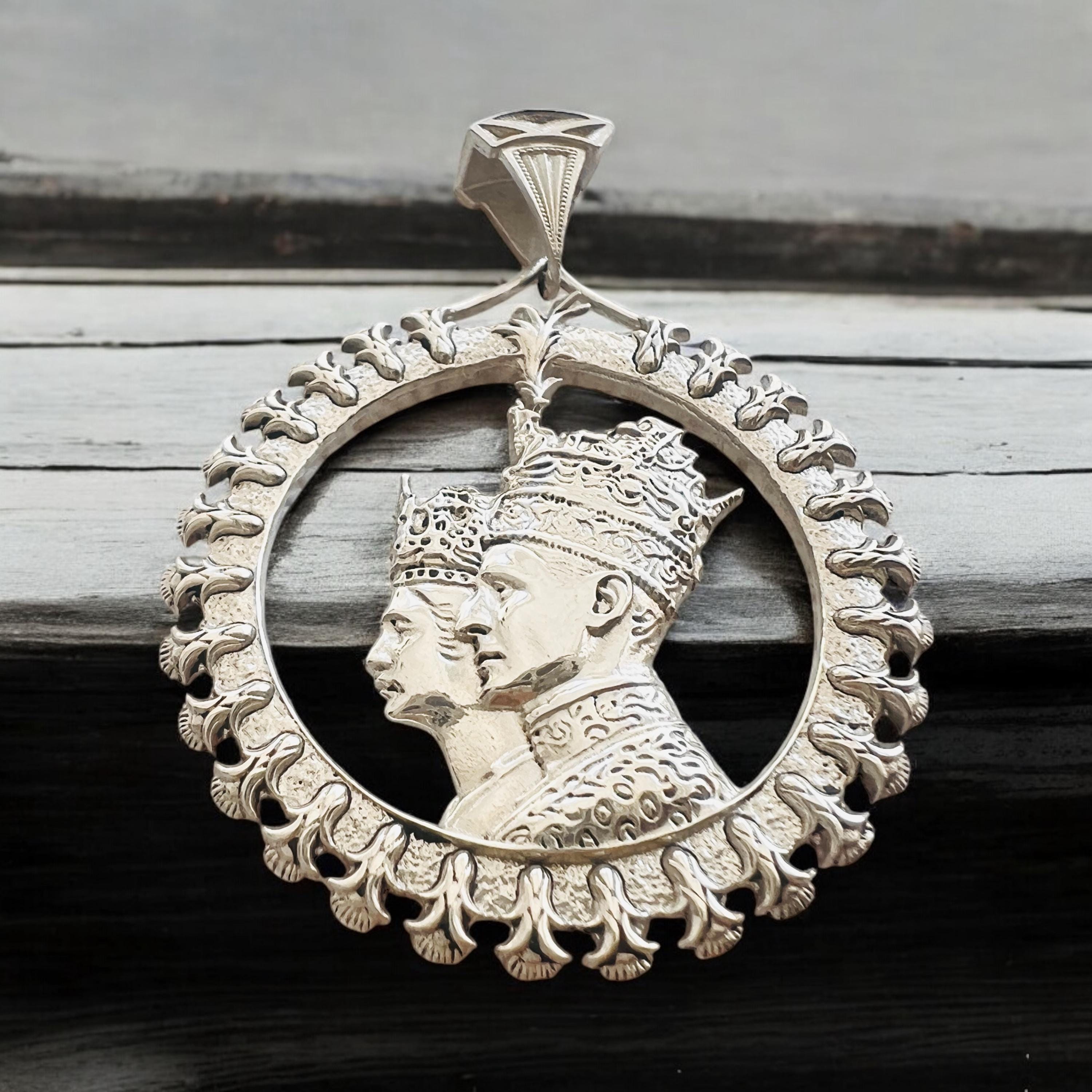 Gold Plated 925 Silver Persian King & Queen Coronation Pendant, Made in Turkey