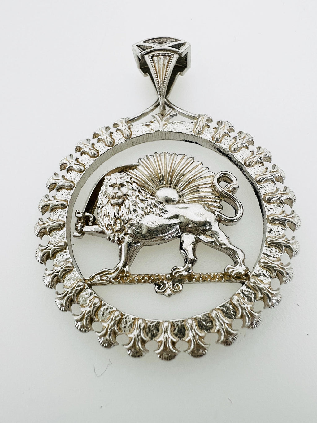 Persian Lion & Sun Pendant – 925 Sterling Silver Necklace, Imperial Mythology Symbol, Handmade in Turkey